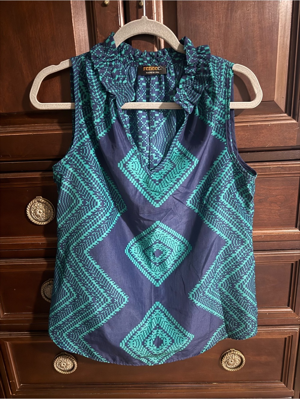 Renee C. Large top